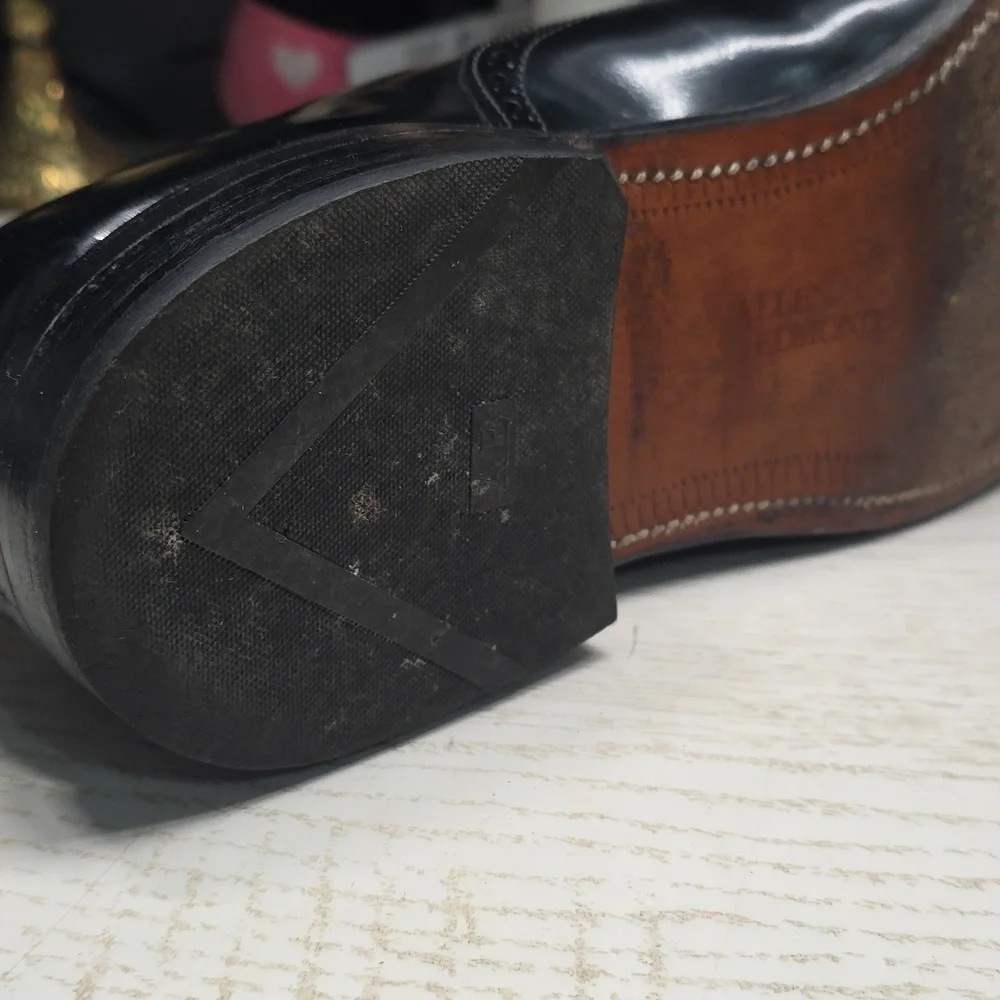 Allen Edmonds - Picture 10 of 13